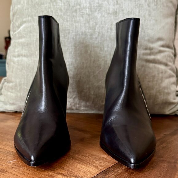 NWOT PAIGE Lia Bootie - Black Leather - Size 9 - Picture 6 of 9